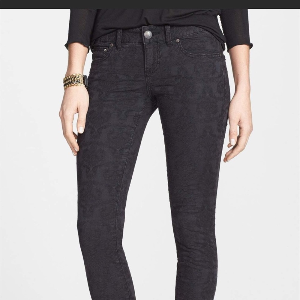 Free People Cropped Jacquard jeans